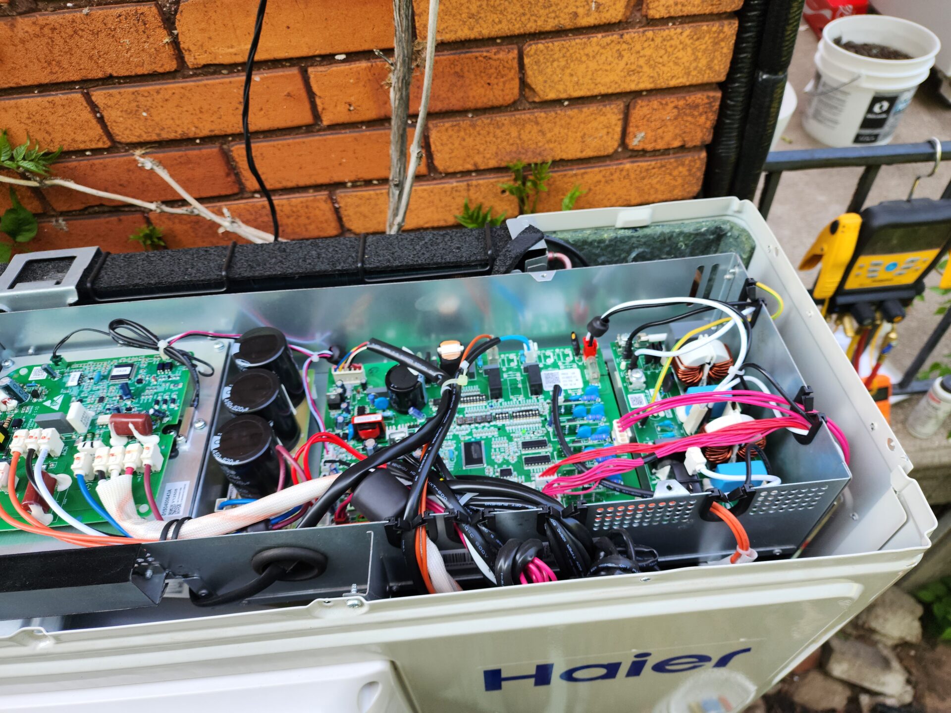 Haier Ductless Mini-Split Control Board Diagnostics