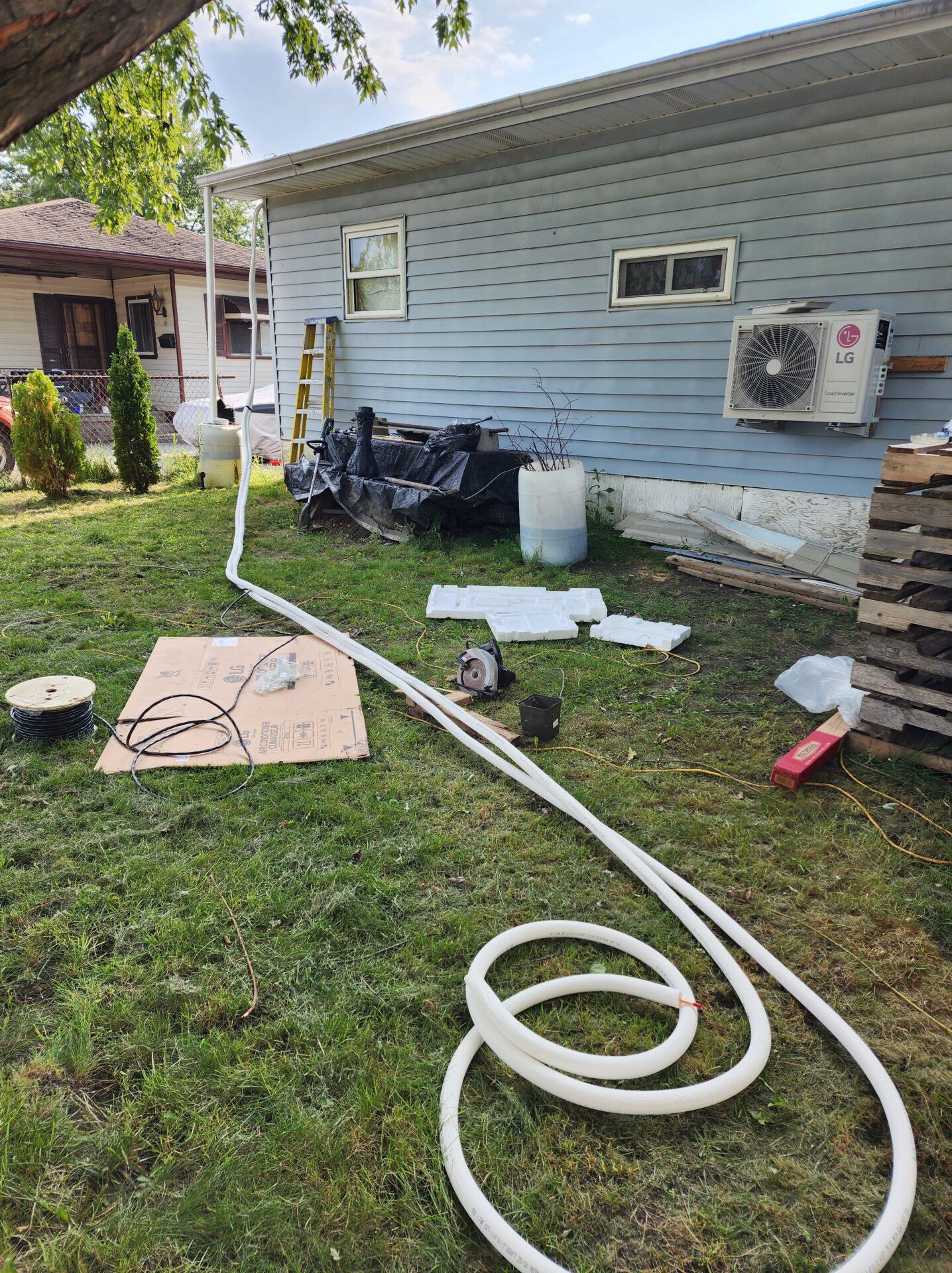 Multi Zone LG ductless mini-split line set routing